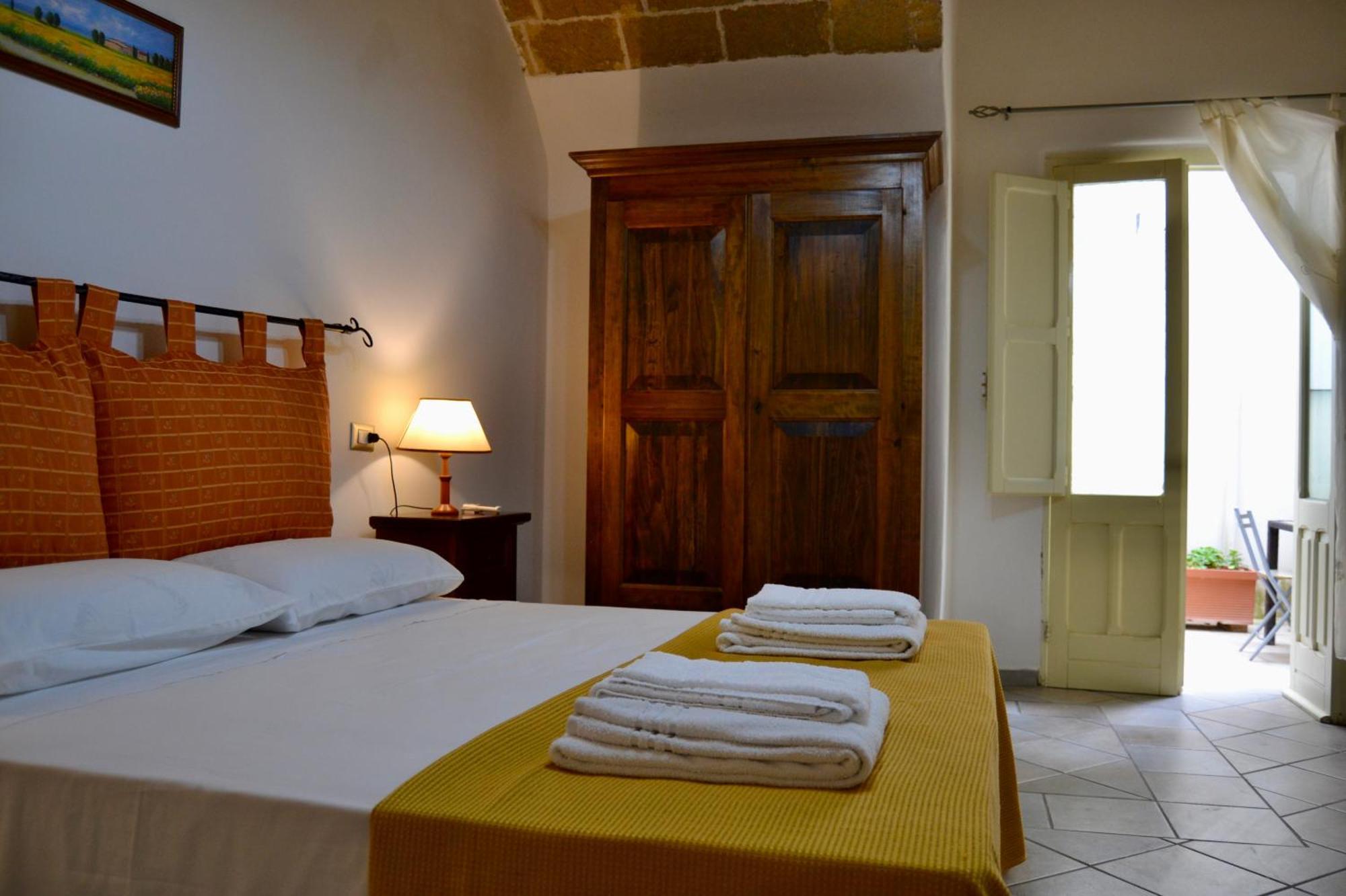 Kallistos Suites & Apartments Gallipoli Esterno foto