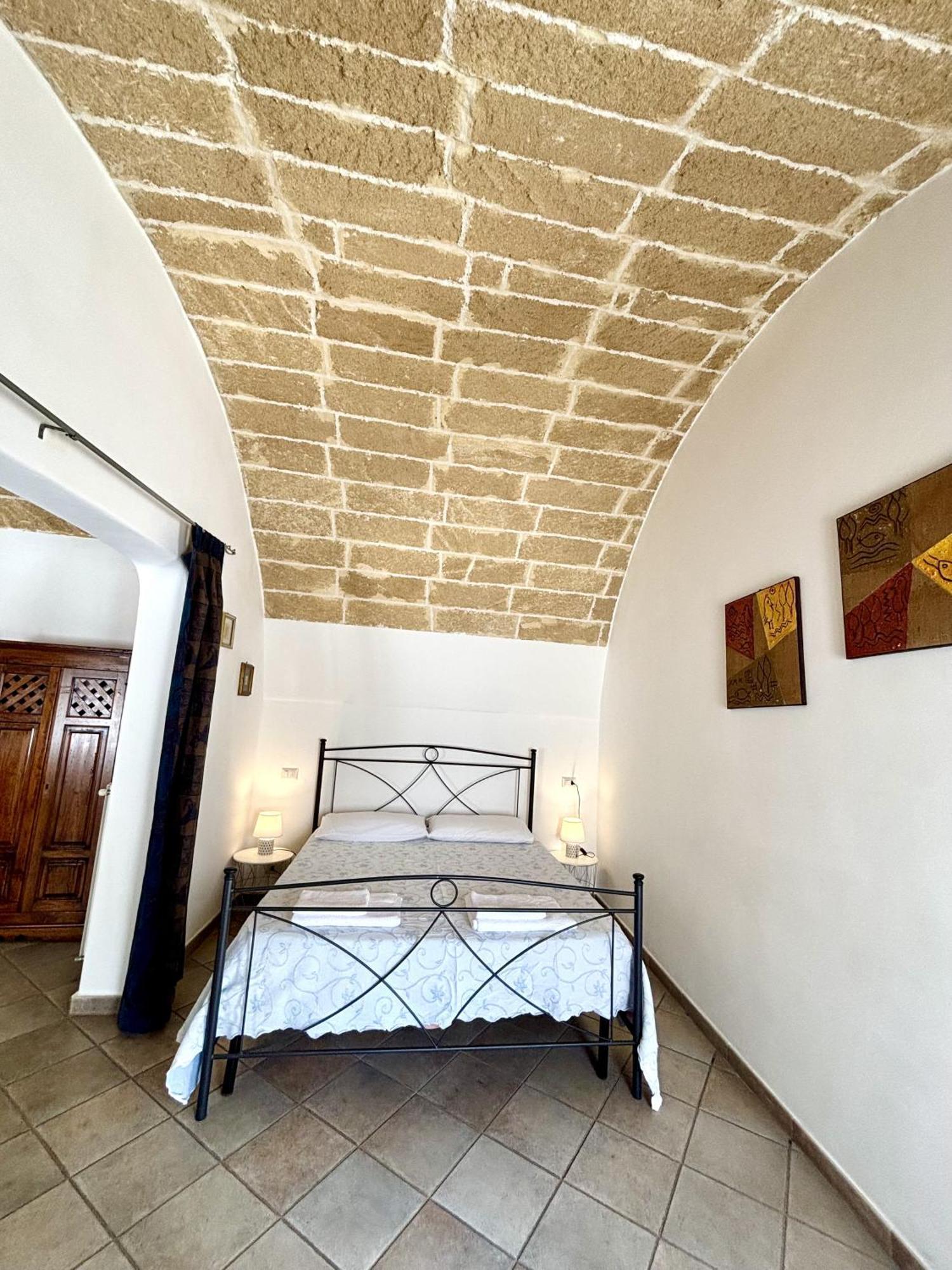 Kallistos Suites & Apartments Gallipoli Esterno foto